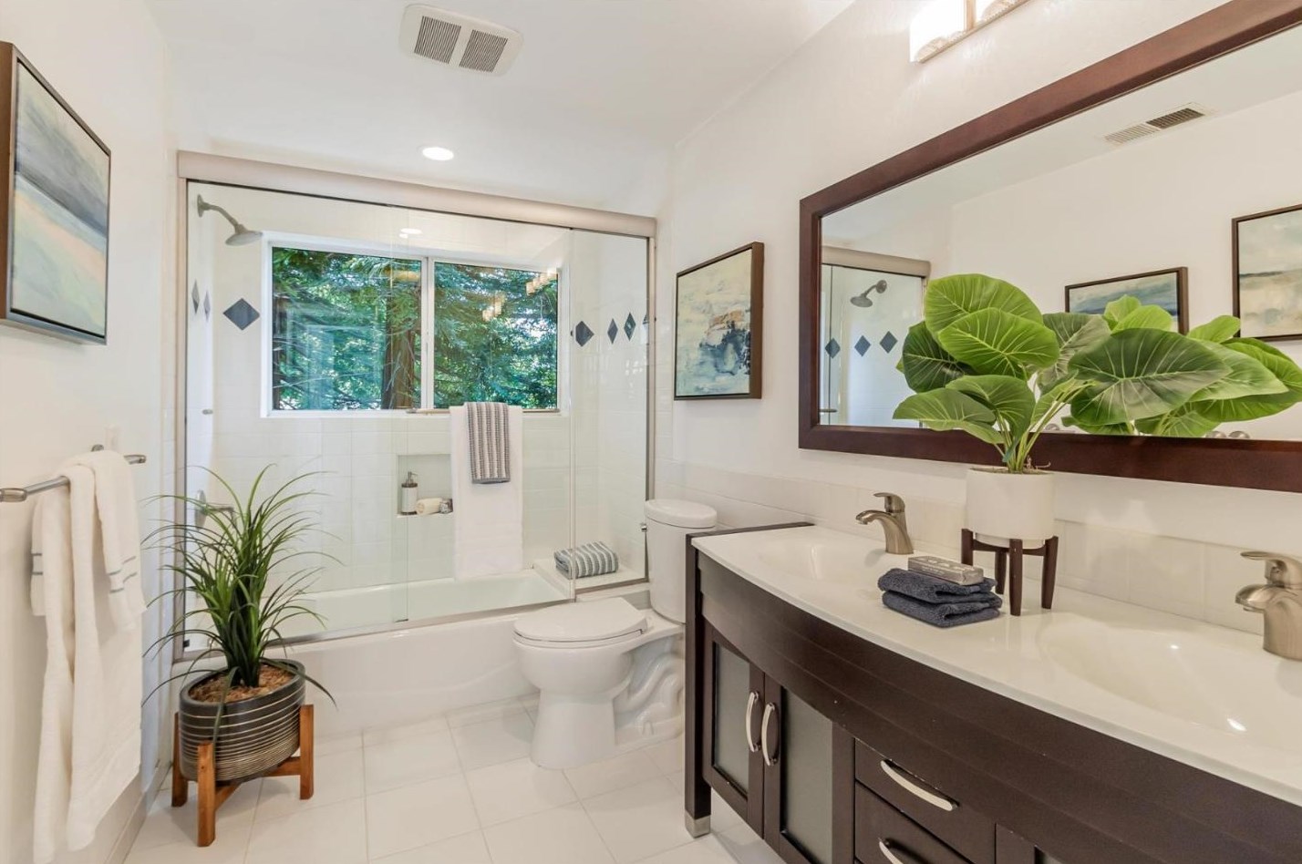 1570 Ben Roe Dr, Los Altos CA 94024-6241 exterior