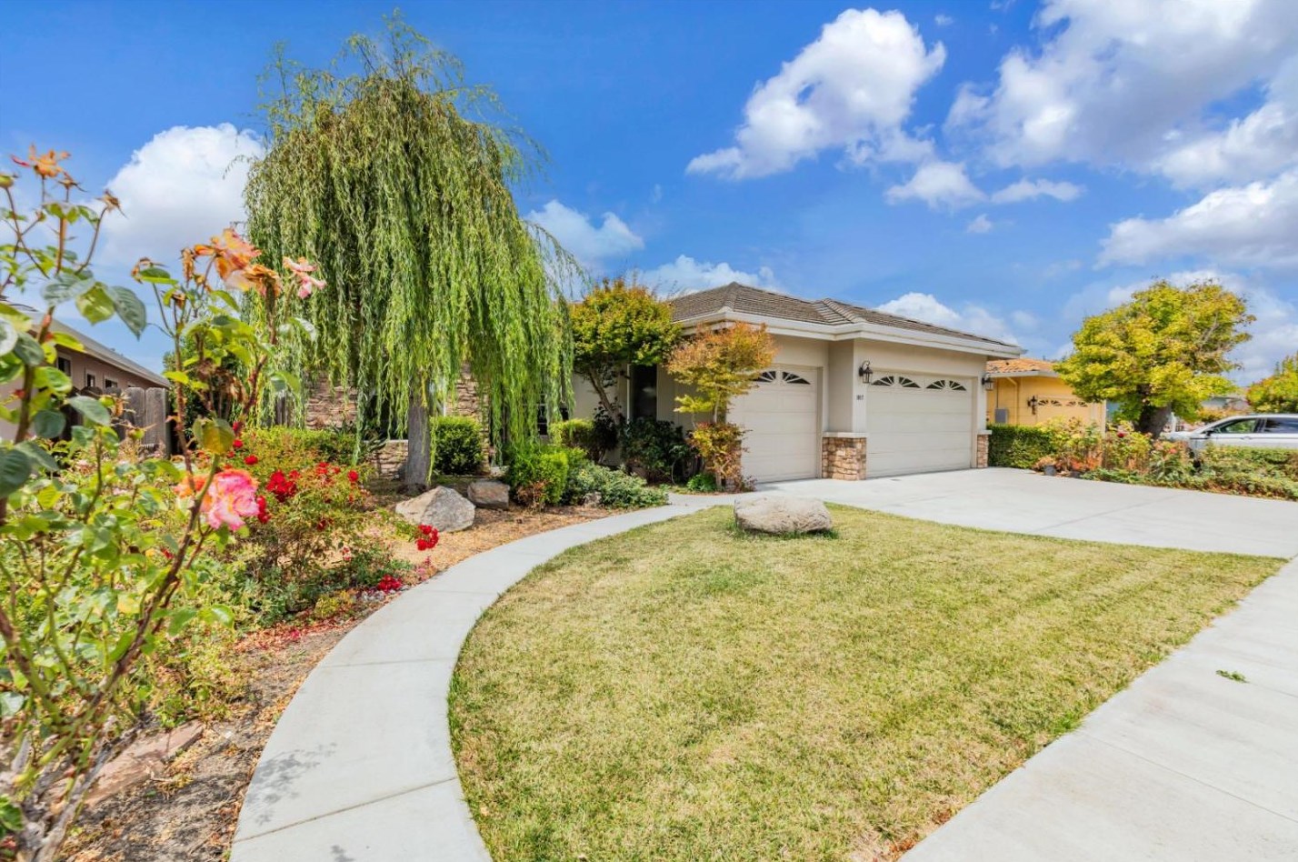 1017 Greenwood Pl, Salinas, CA 93901