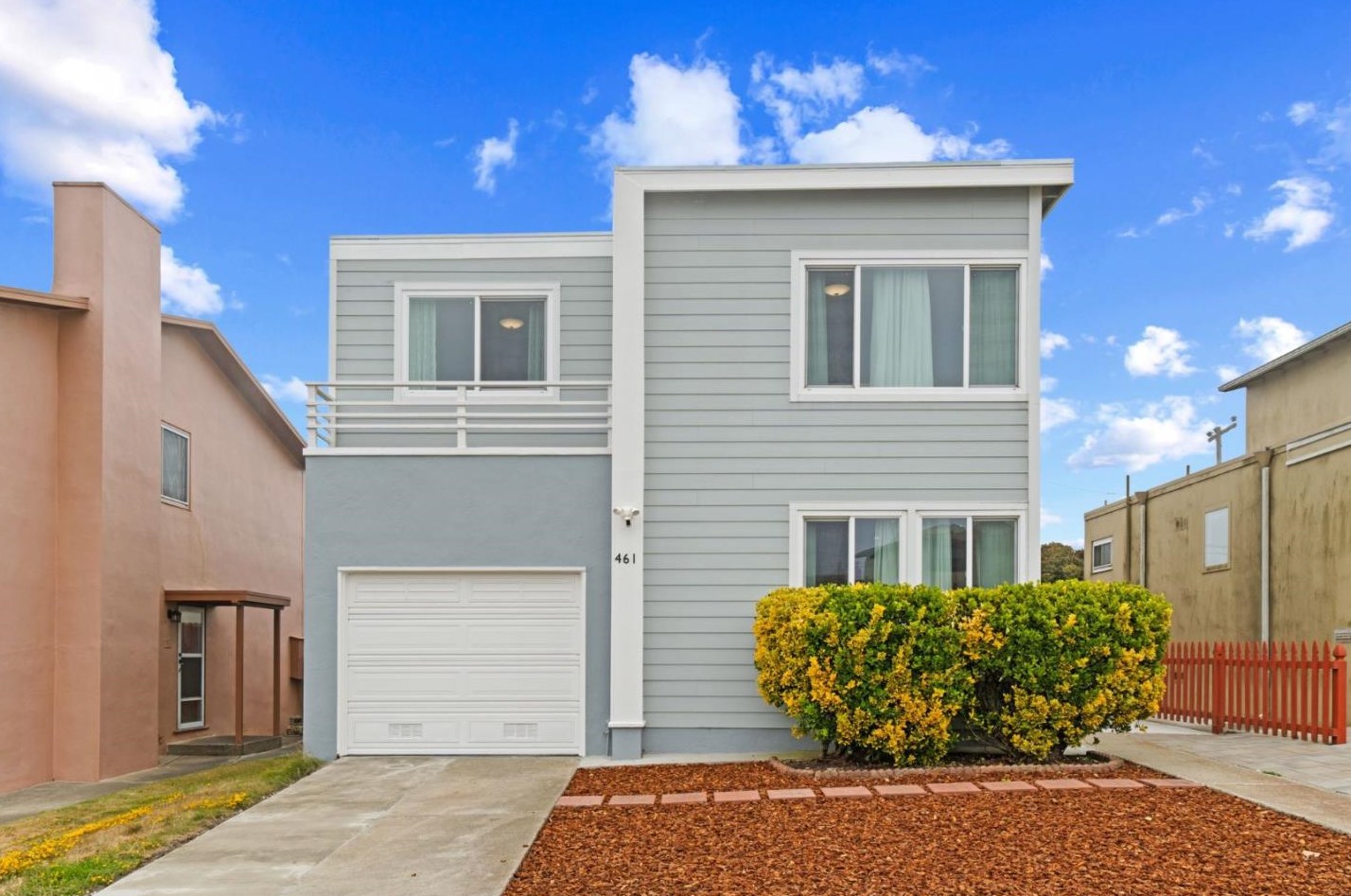 461 Lynbrook Dr, Pacifica, CA 94044