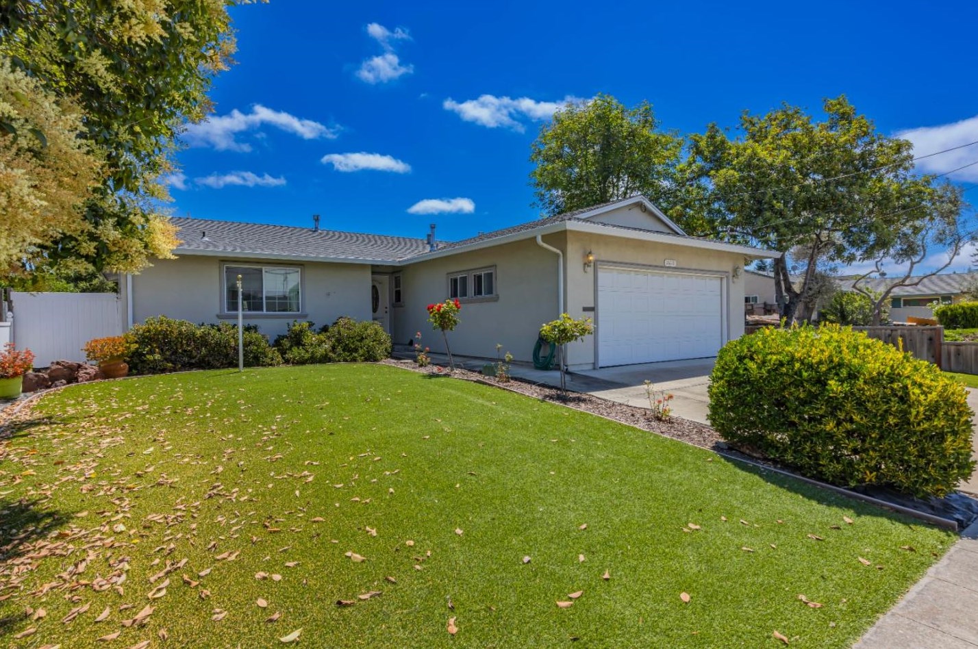 26218 Adrian Ave, Hayward, CA 94545