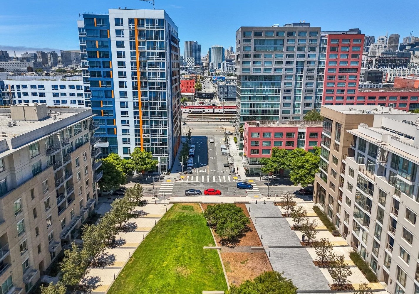 255 Berry St, San Francisco CA  94158-1500 exterior