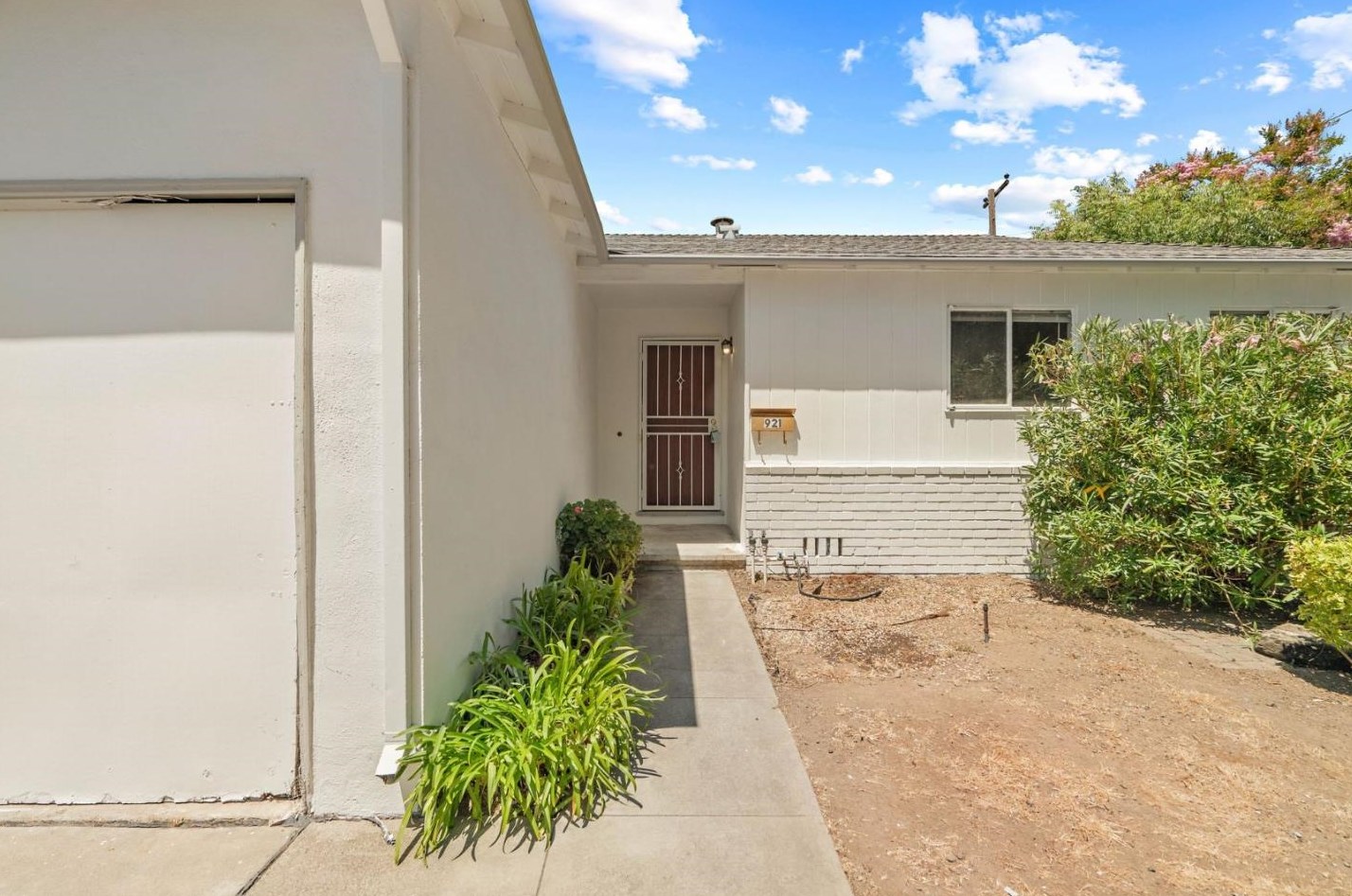 921 W Cardinal Dr, Sunnyvale, CA 94087