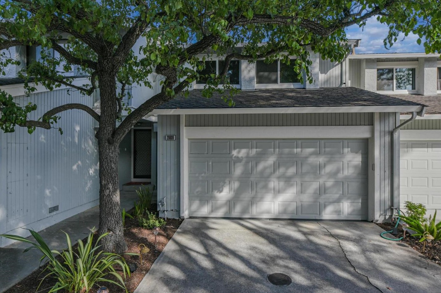 20609 Oak Creek Ln, Saratoga, CA 95070