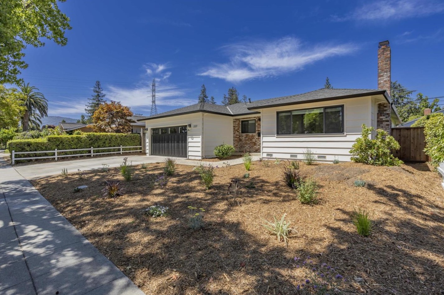227 Mary Alice Dr, Los Gatos, CA 95032-2422