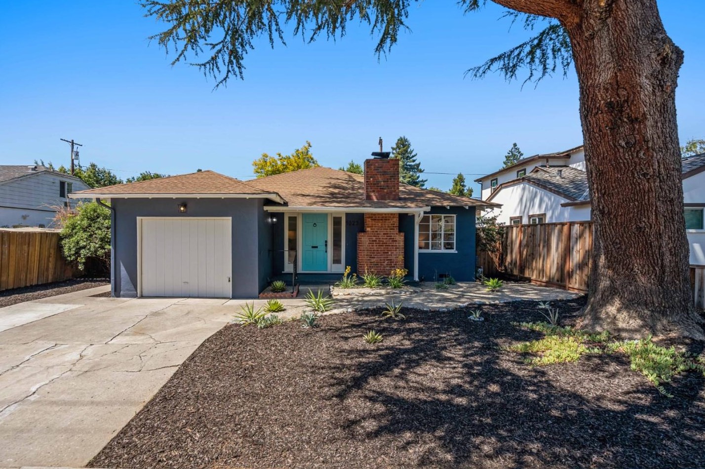 1023 Embarcadero Rd, Palo Alto, CA 94303-3149