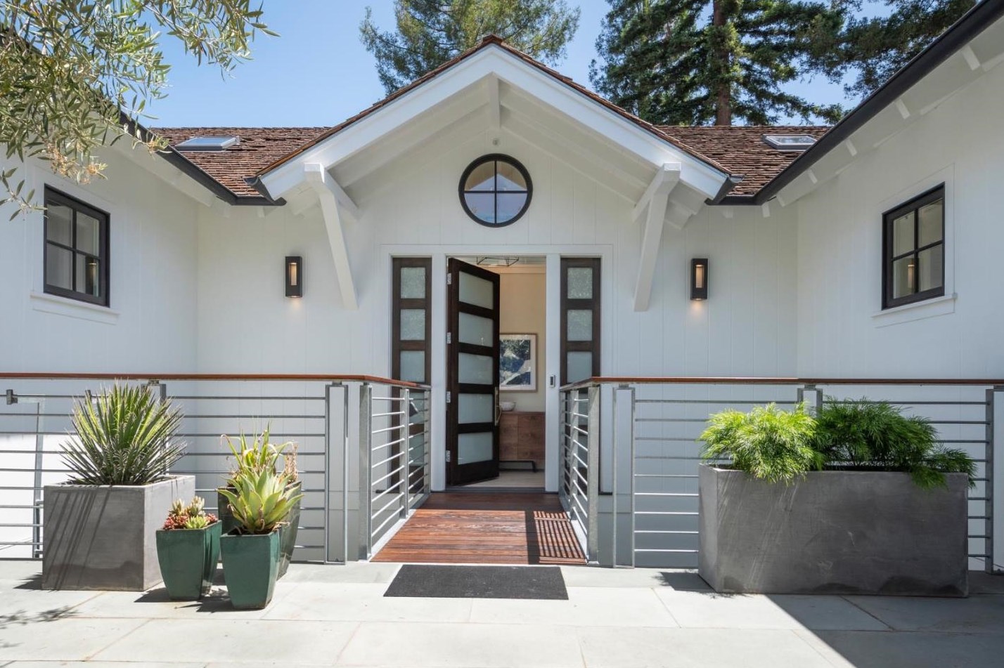 1935 Webster St, Palo Alto, CA 94301-4048
