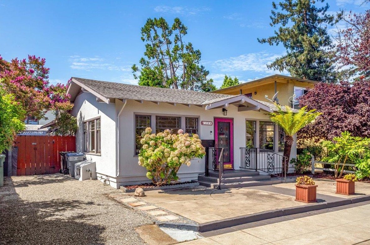 384 E Washington Ave, Sunnyvale, CA 94086