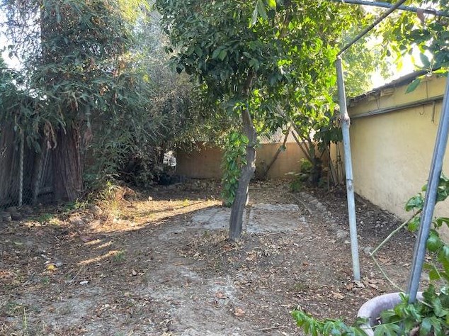 1626 San Fernando St, San Jose CA  95116-2421 exterior