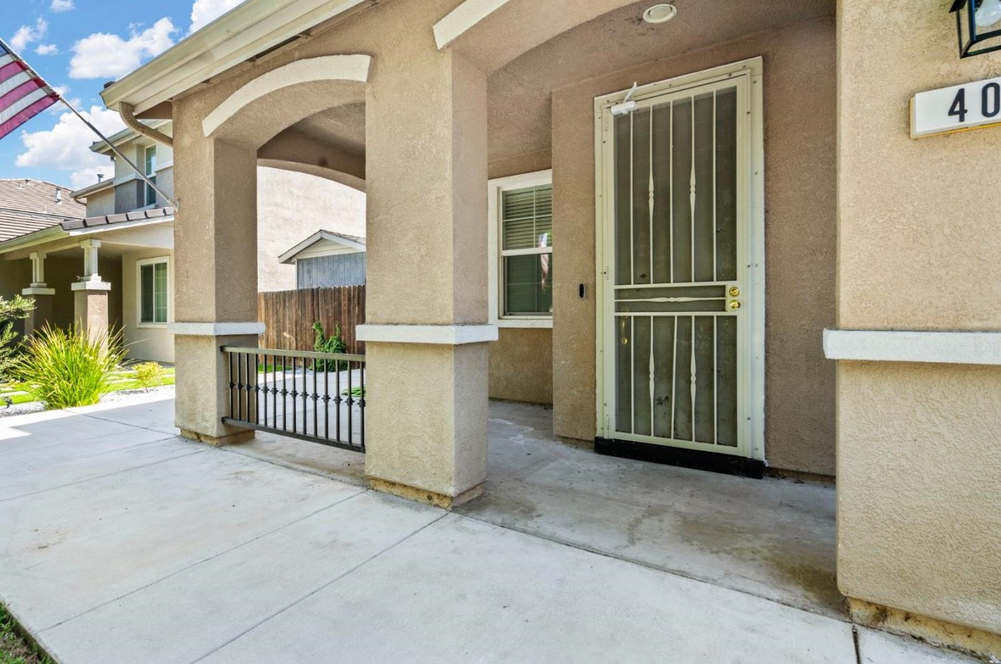 40 Jersey Ln, Grayson, CA 95363