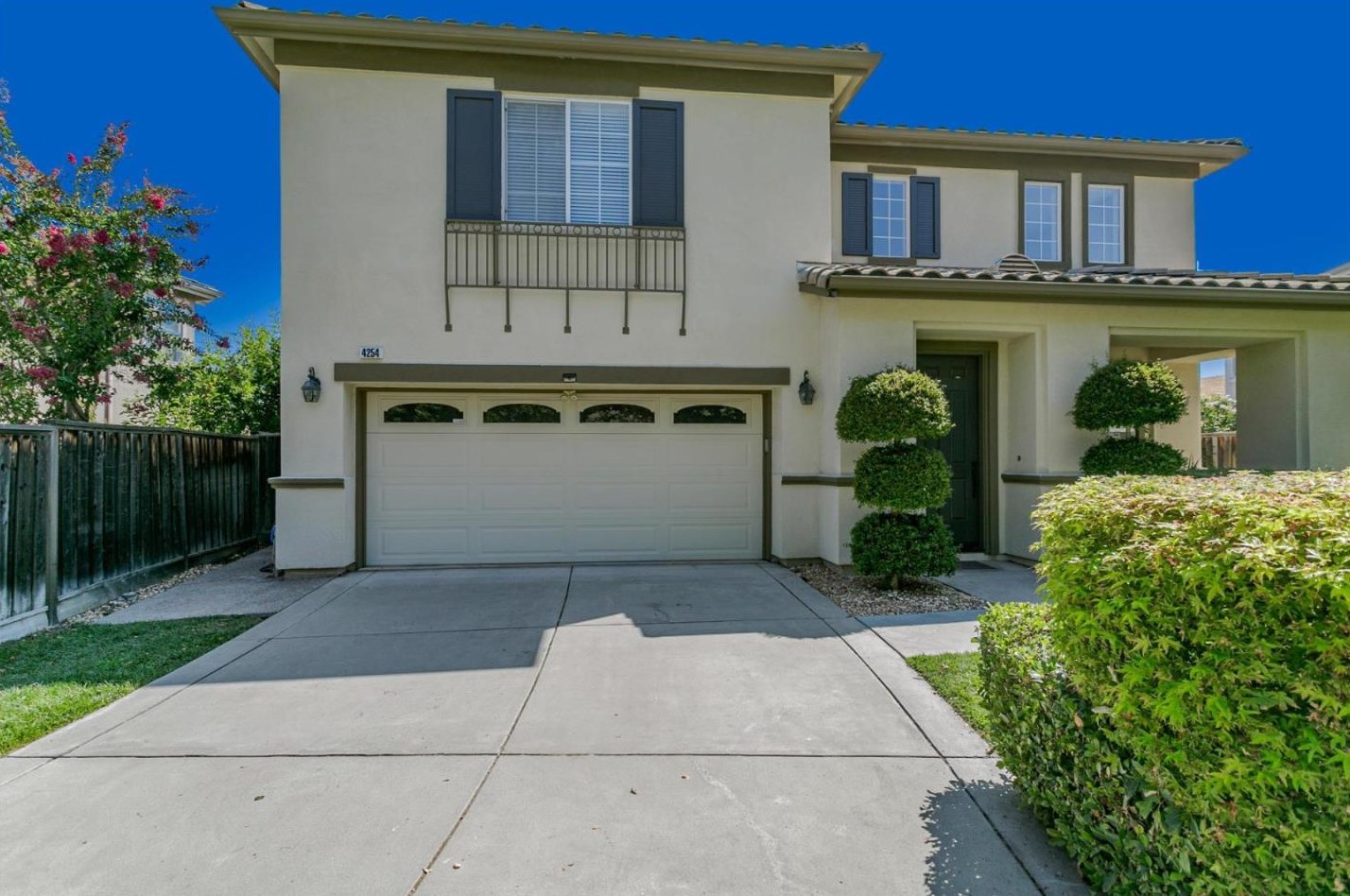 4254 Indigo Oak Court, San Jose, CA 95121