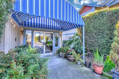 203 Vista Prieta Ct, Santa Cruz, CA 95062 - Photo 12