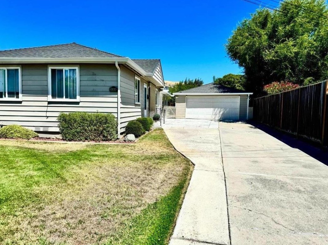 196 Laumer Ave, San Jose, CA 95127