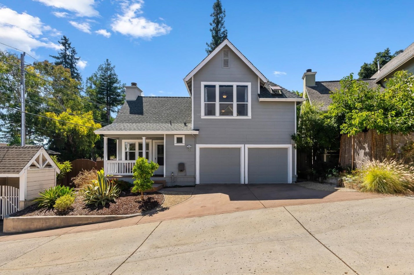 111 Button St, Santa Cruz, CA 95060-2254