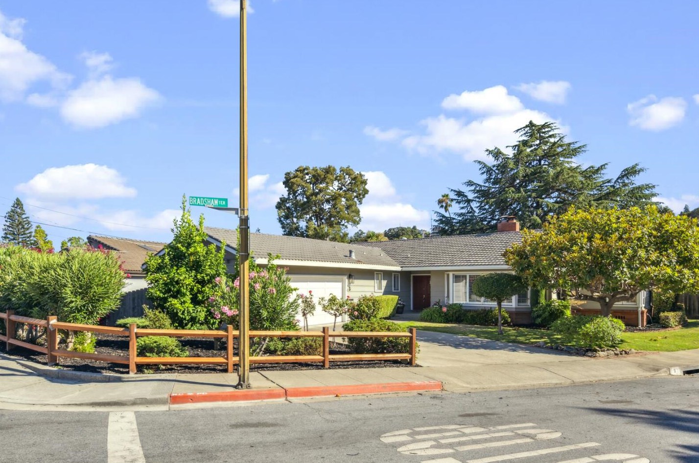 3 Bradshaw Terrace, Redwood City, CA 94062