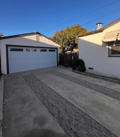 816 4th St, Hollister, CA 95023
