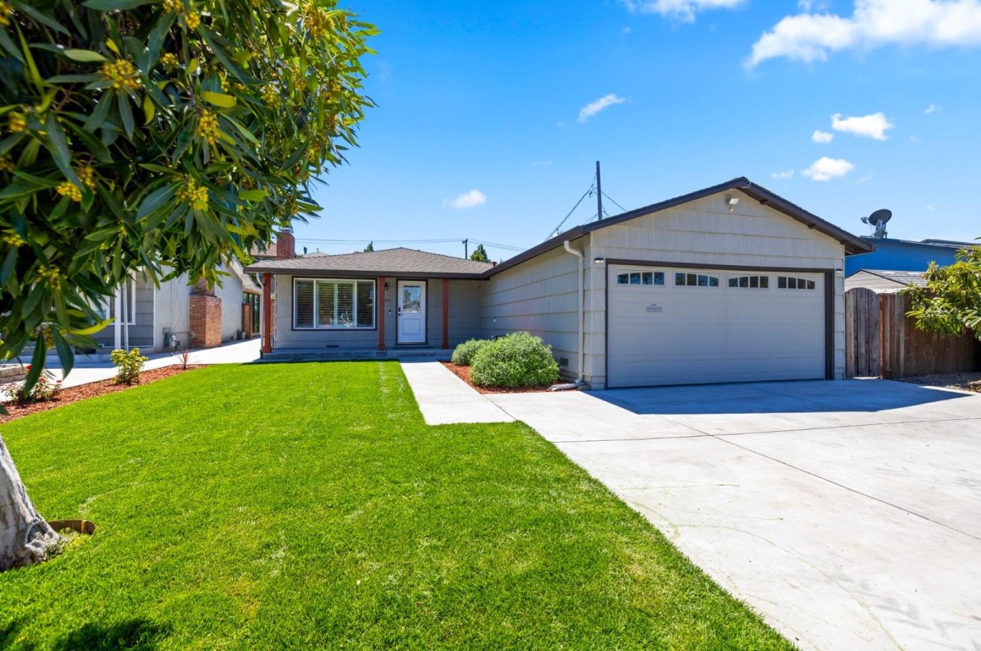 304 Sylvia Ave, Milpitas, CA 95035