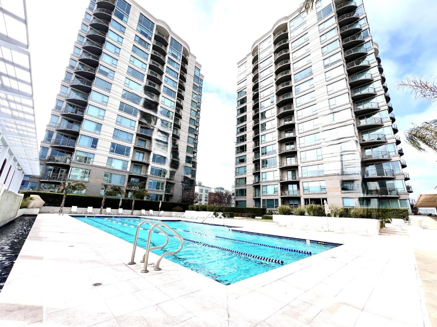 219 Brannan St, San Francisco CA  94107-4030 exterior