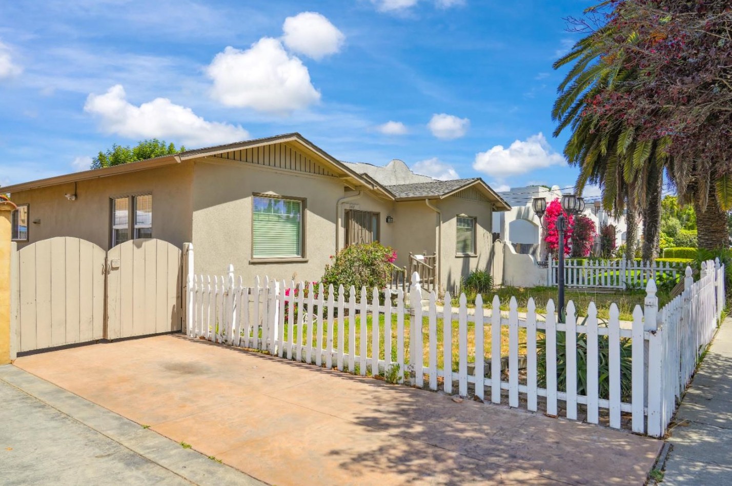 344 Central Ave, Salinas, CA 93901-2020