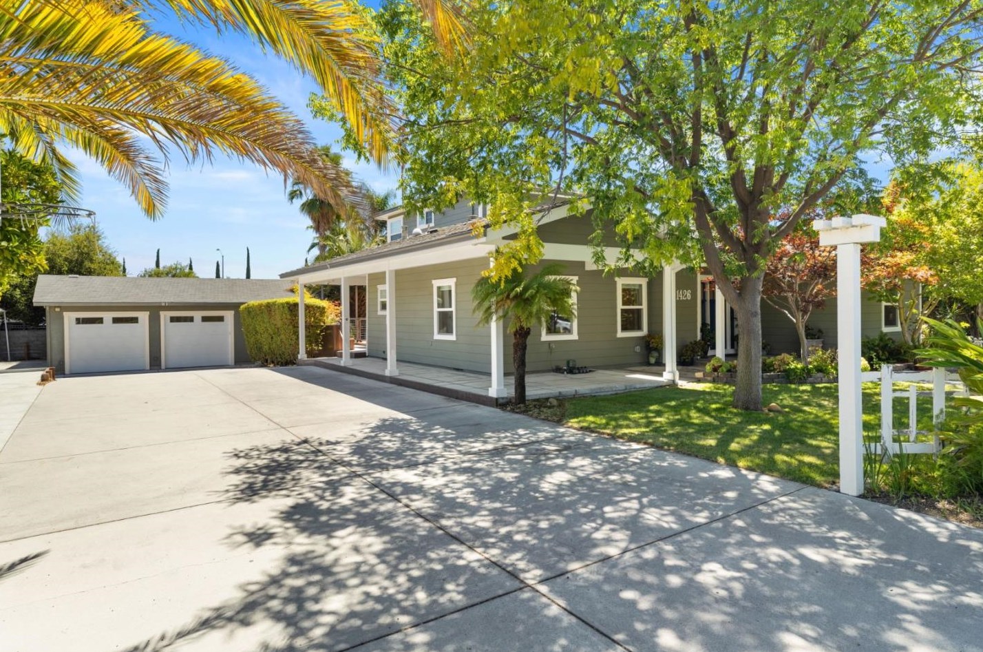 1426 Walnut Dr, Campbell, CA 95008