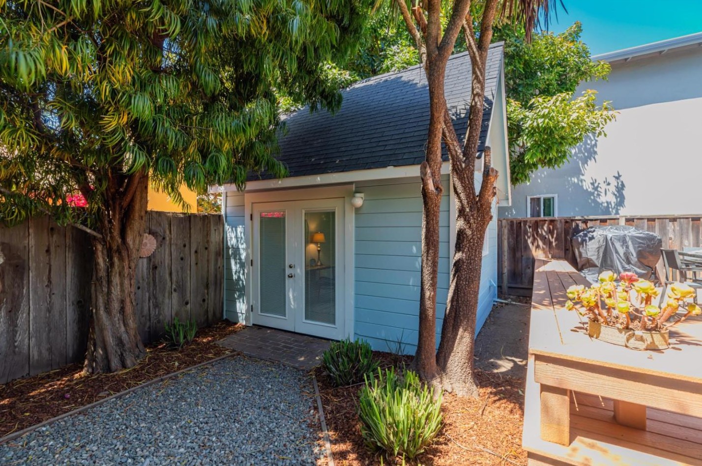 1555 Lincoln Ave, Capitola CA  95010-3852 exterior