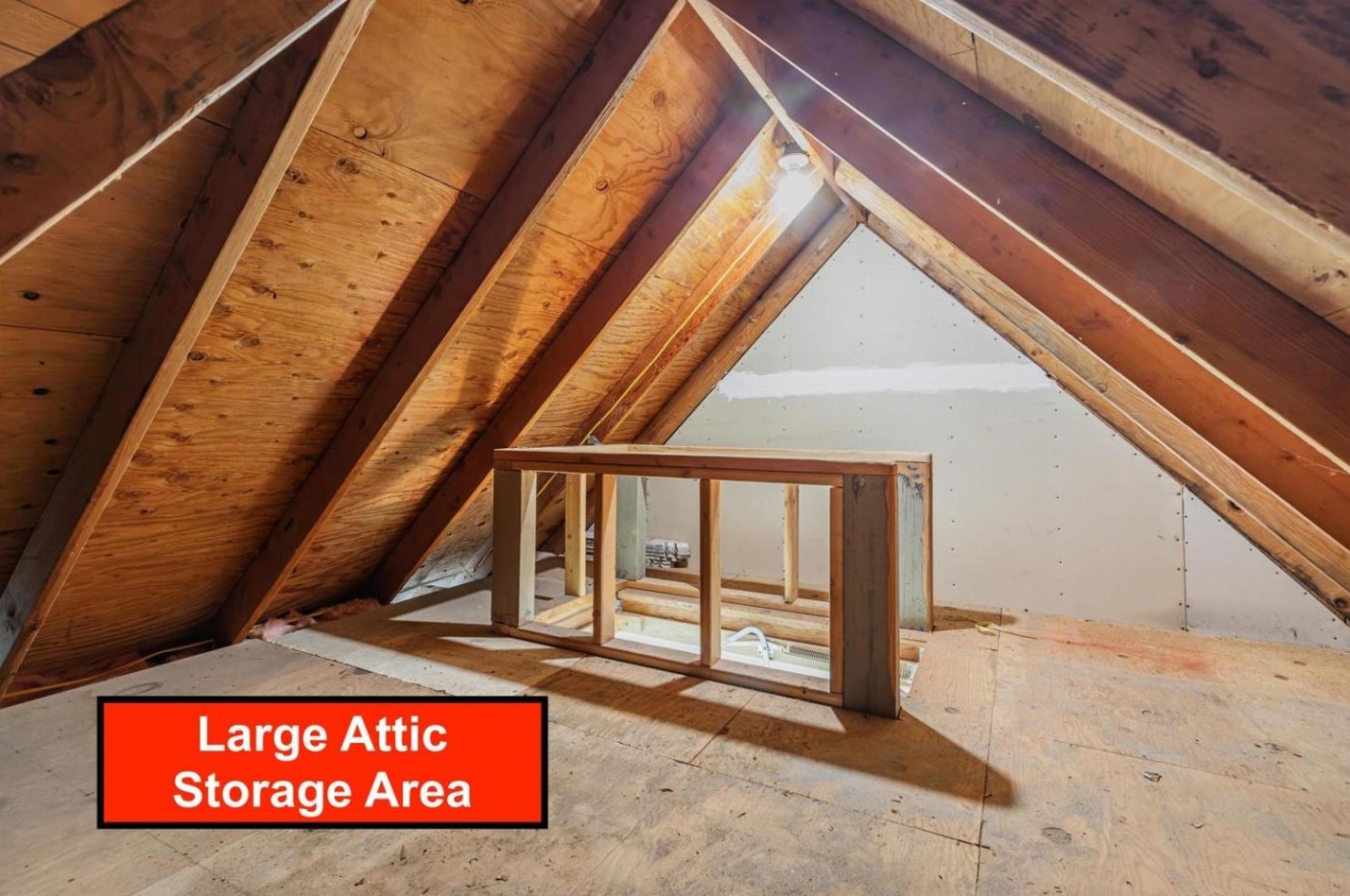 1555 Lincoln Ave, Capitola CA  95010-3852 exterior