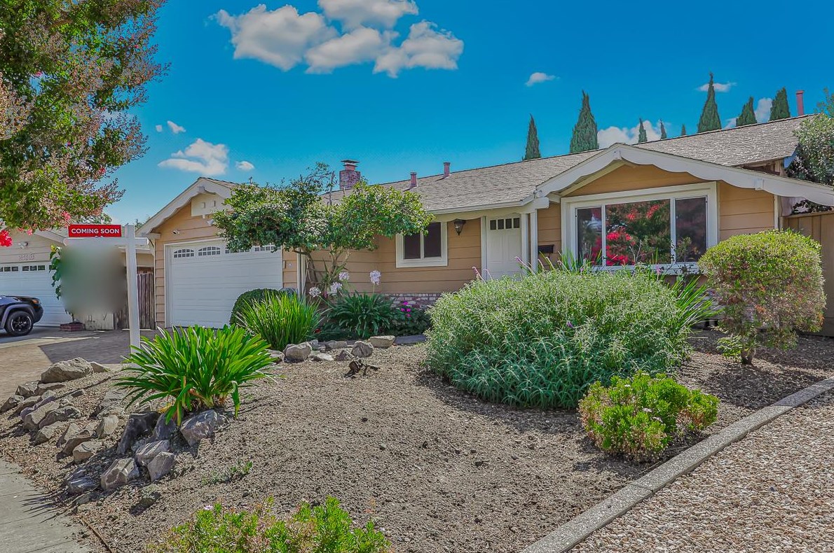 25797 Seaver St, Hayward, CA 94545