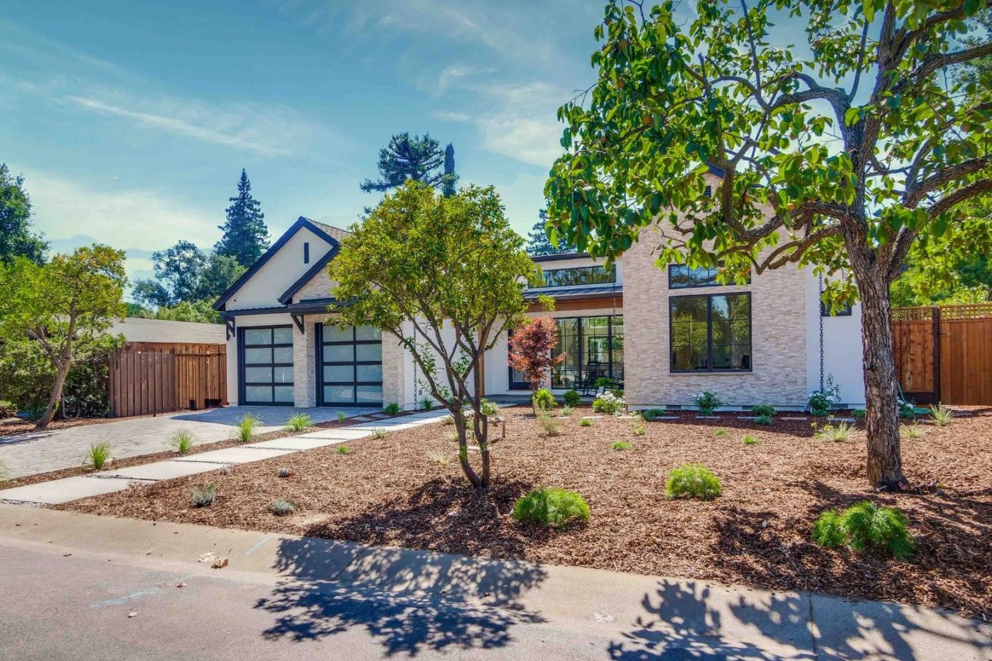 220 E Edith Ave, Los Altos, CA 94022