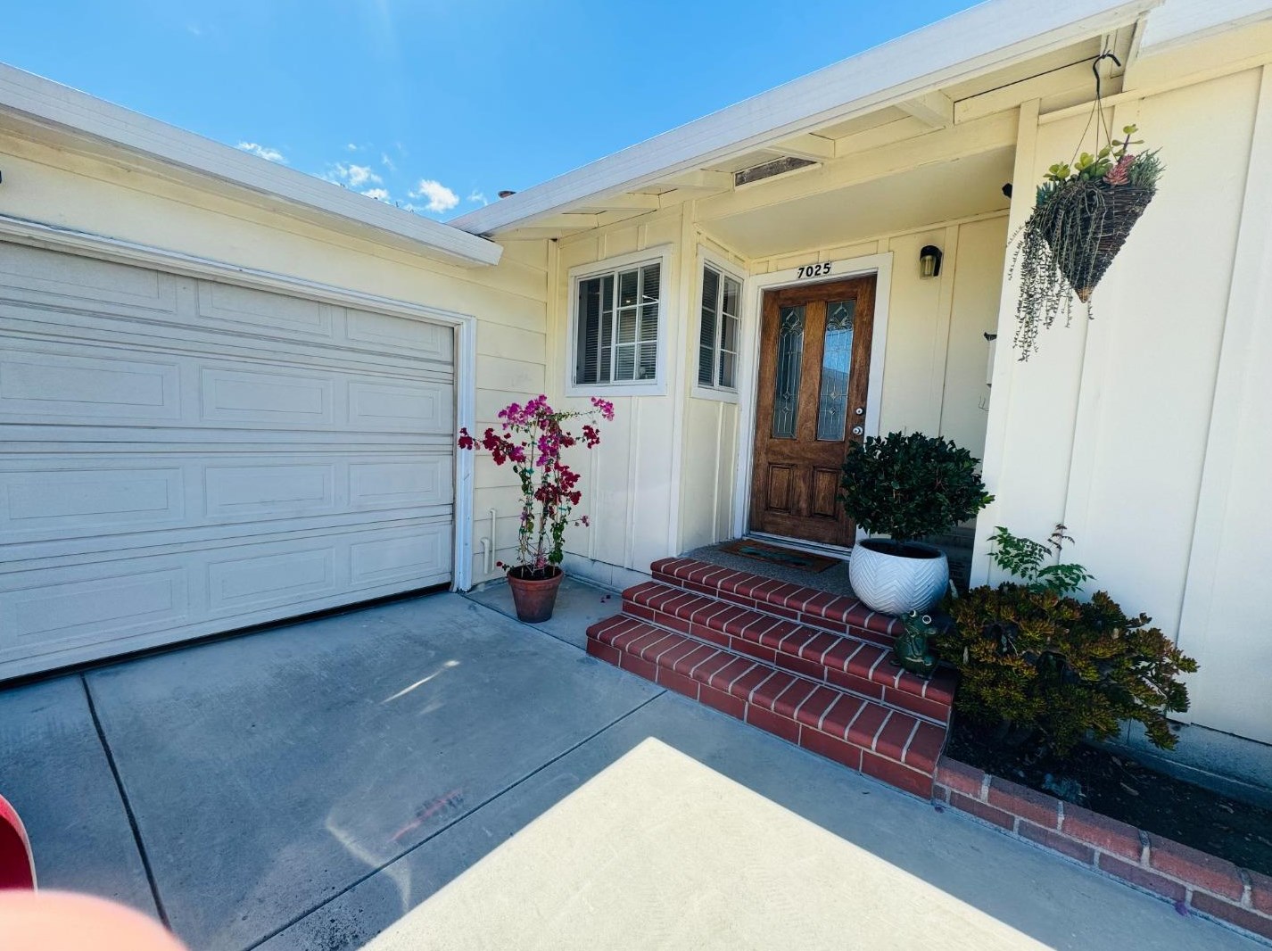 7025 Rochelle Ave, Newark, CA 94560