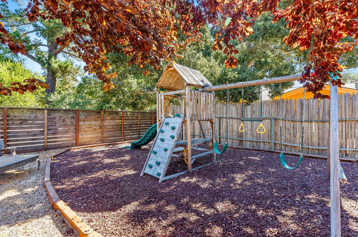 70 Paseo Hermoso, Salinas CA  93908-9167 exterior