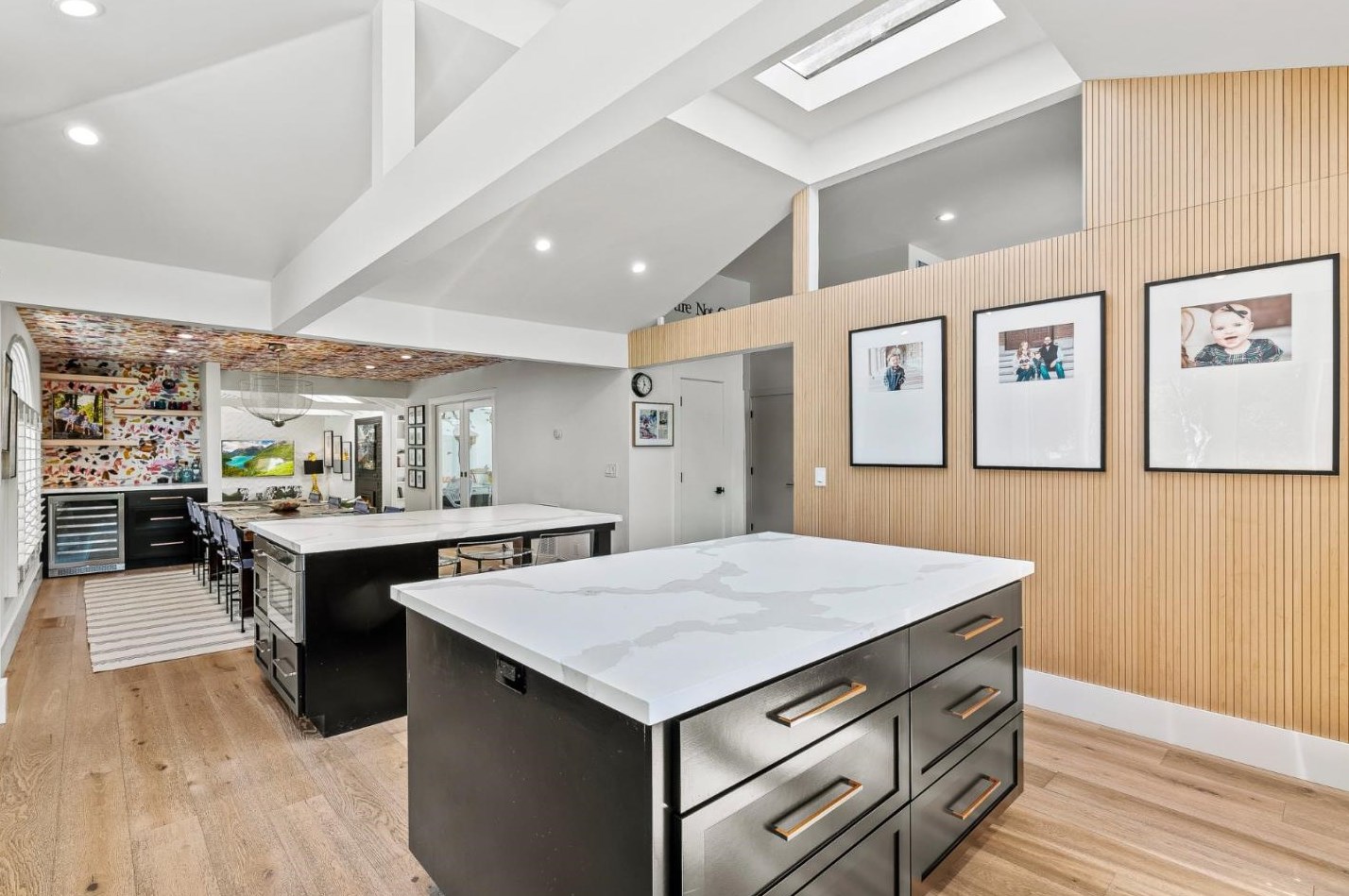 70 Paseo Hermoso, Salinas CA  93908-9167 exterior