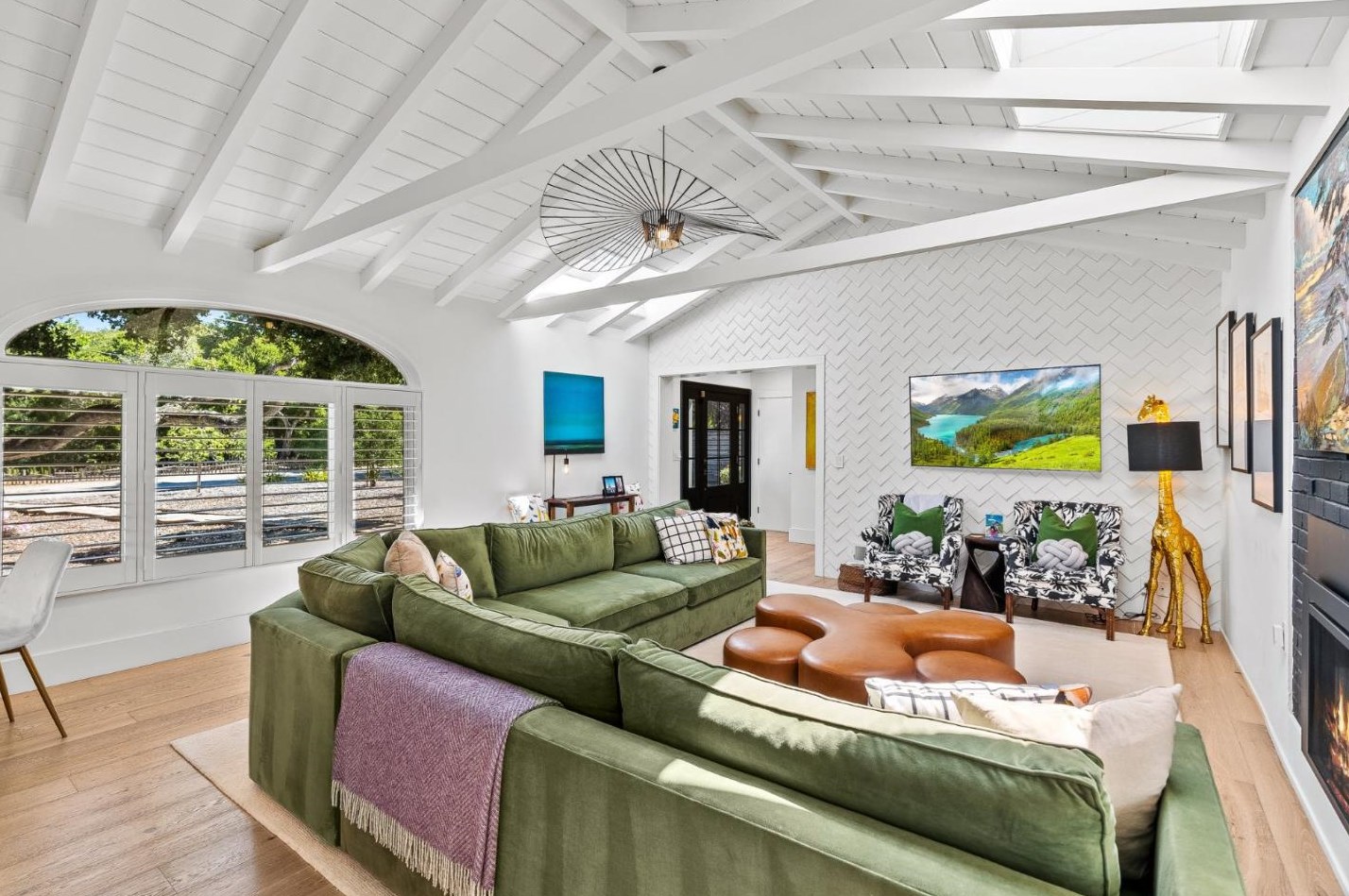 70 Paseo Hermoso, Salinas CA  93908-9167 exterior