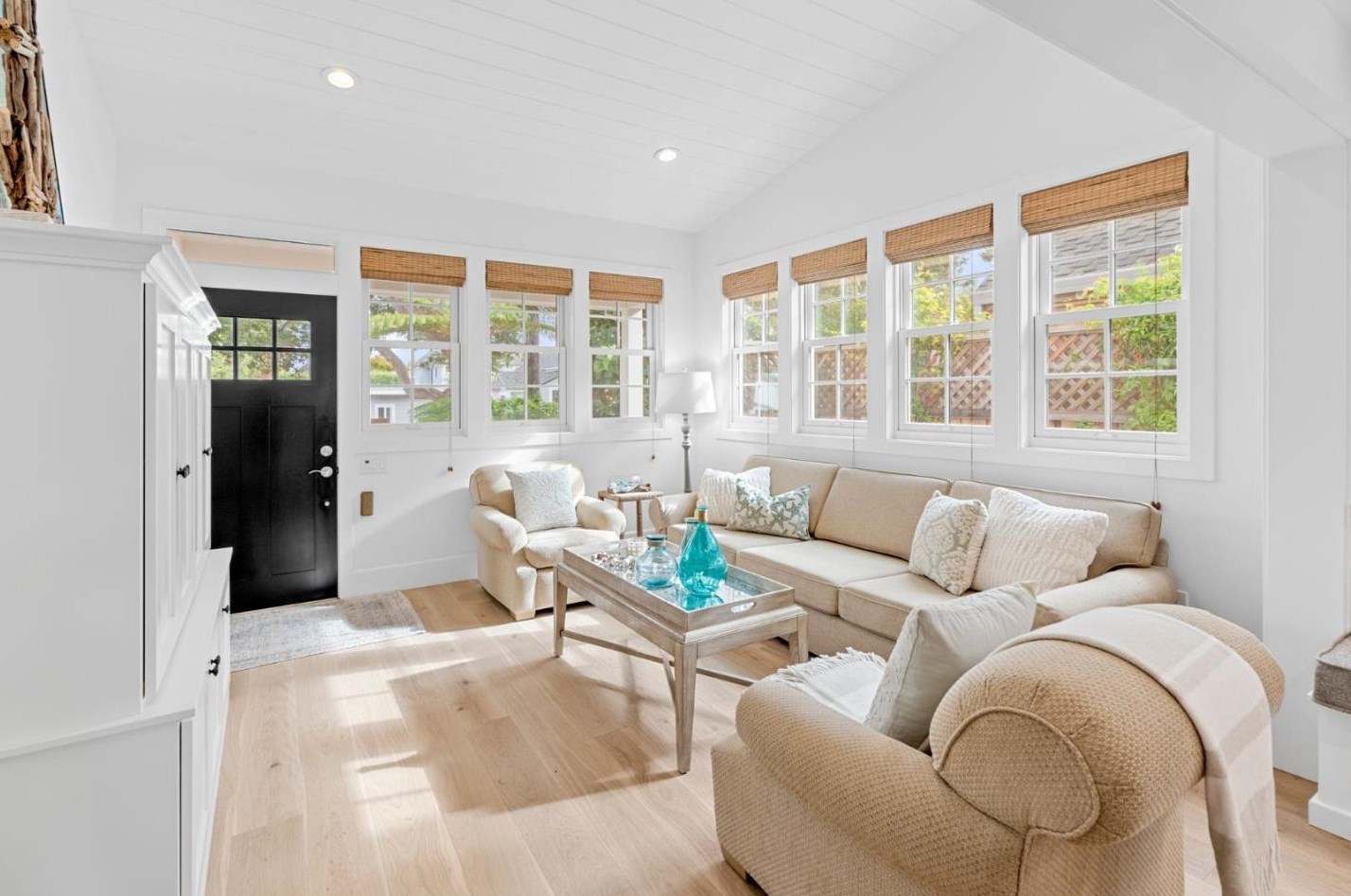 306 El Salto Dr, Capitola CA 95010-3414 exterior