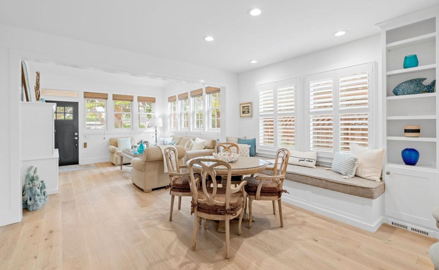 306 El Salto Dr, Capitola CA 95010-3414 exterior