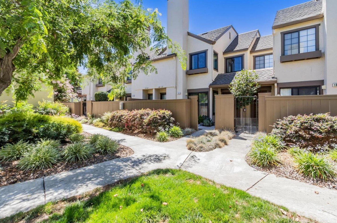 1895 Huxley Ct, San Jose, CA 95125