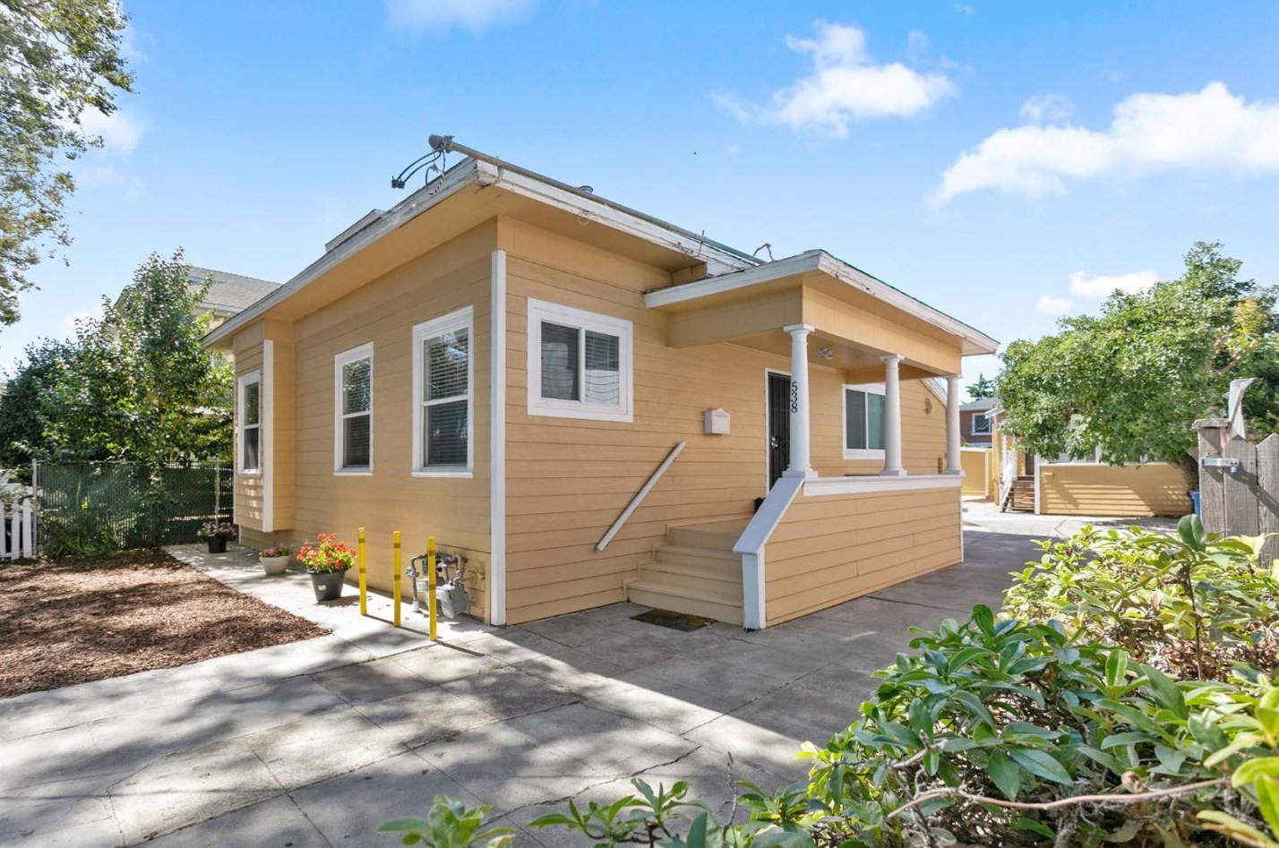 538 B St, Hayward, CA 94541