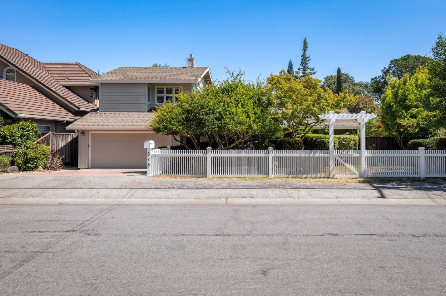 373 Belmont Ave, Redwood City, CA 94061