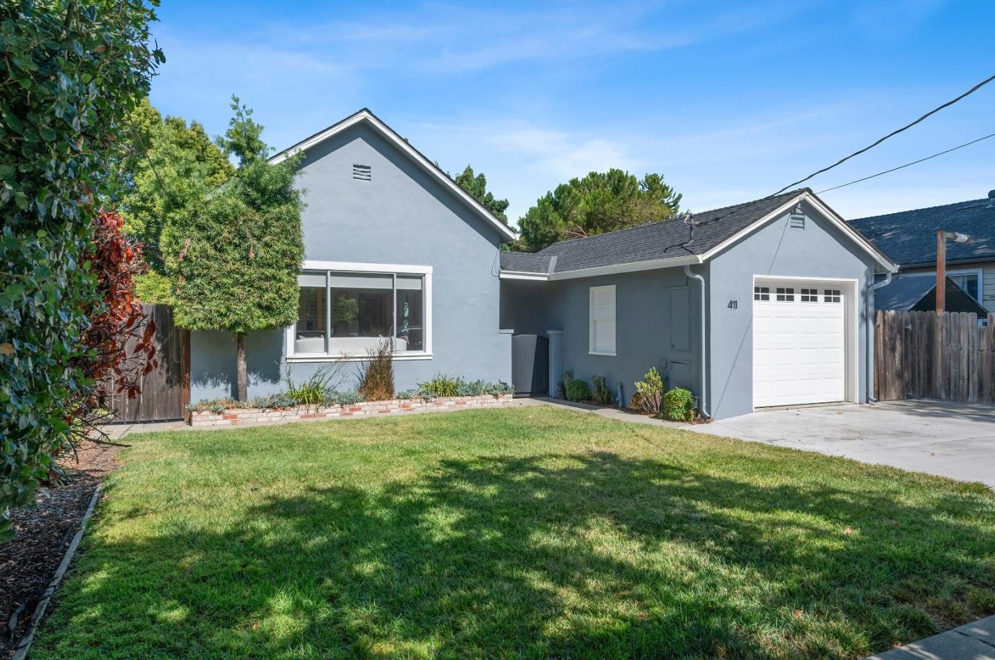 411 Howland St, Redwood City, CA 94063