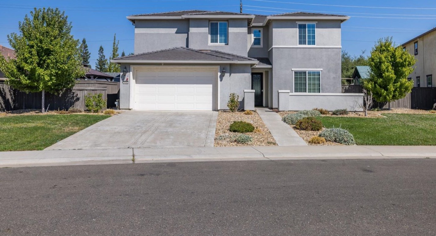 9668 Ronaldo Falls Way, Elk Grove, CA 95624