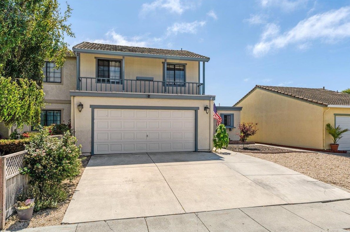 561 Powell St, Salinas, CA 93907