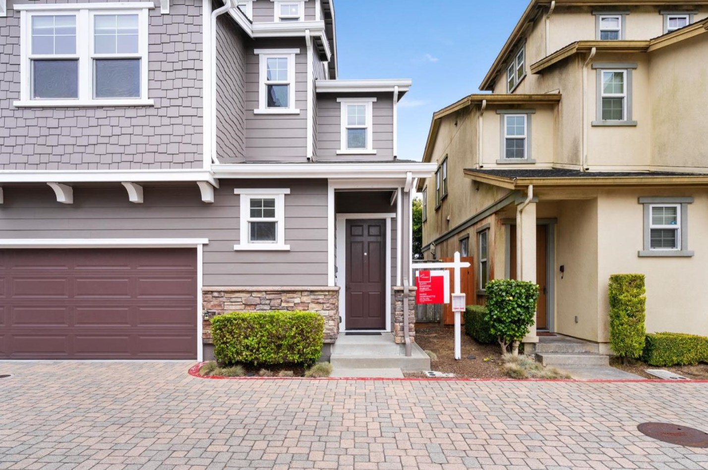 313 Sycamore St, Pacifica, CA 94044