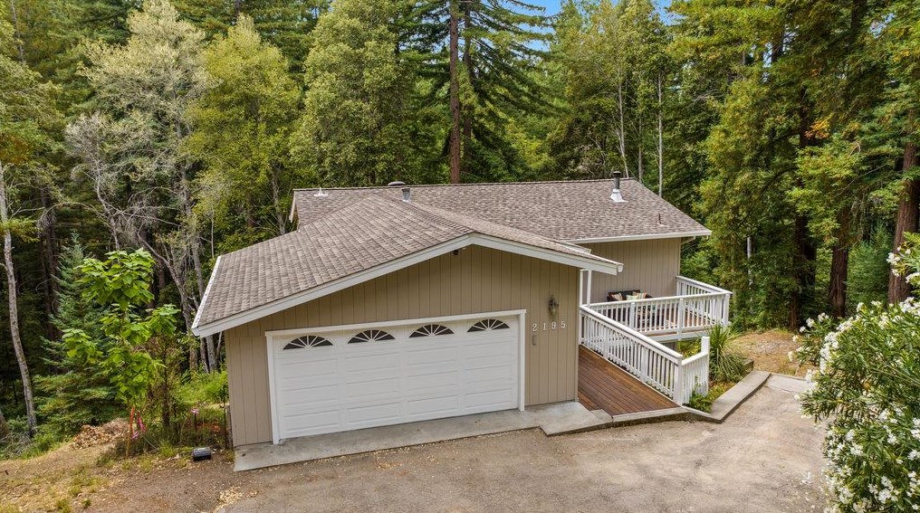 2195 Upper Scenic Dr, Lompico, CA 95018