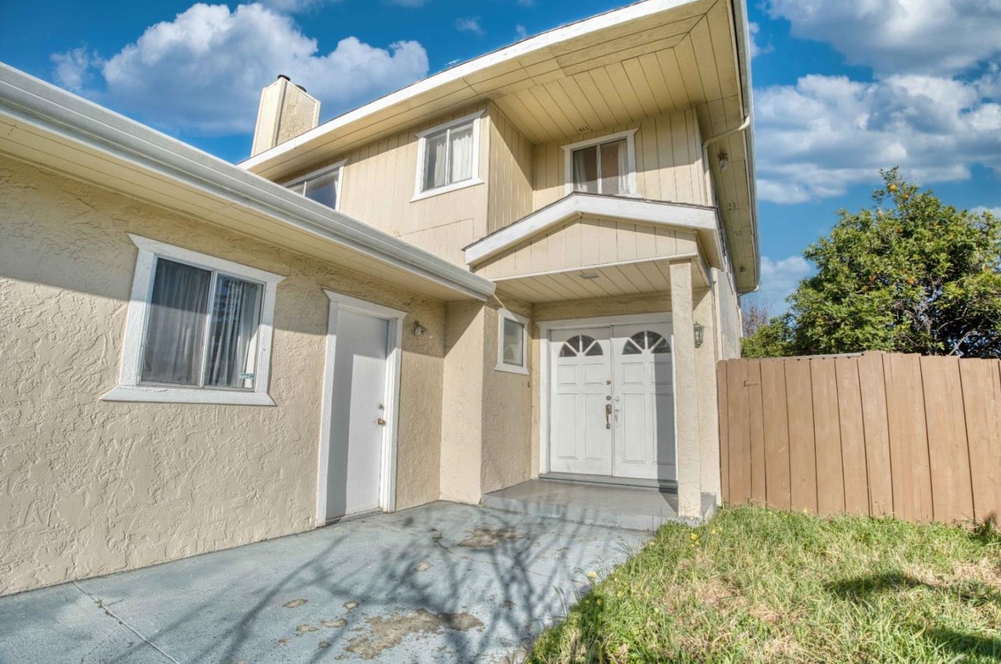 2150 Cooley Ave, Palo Alto, CA 94303