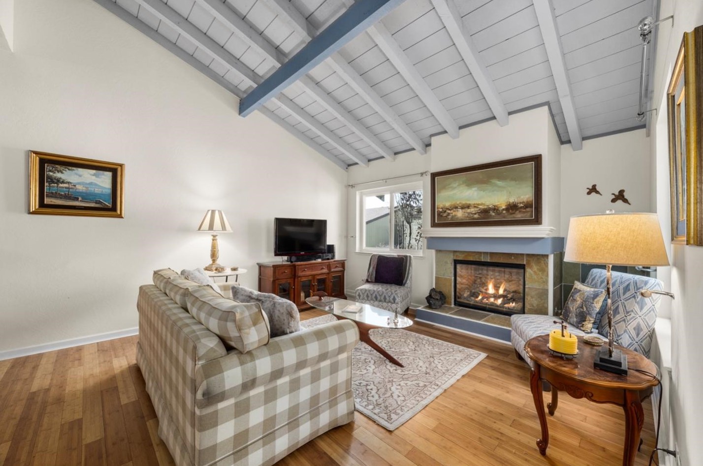 602 Acorn Ct, Del Monte Park, CA 93950