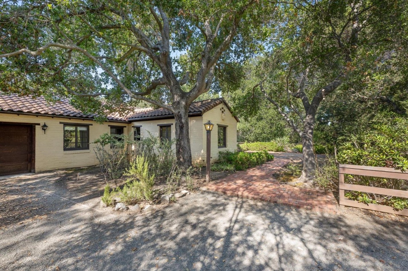 10320 Rolly Rd, Los Altos, CA 94024