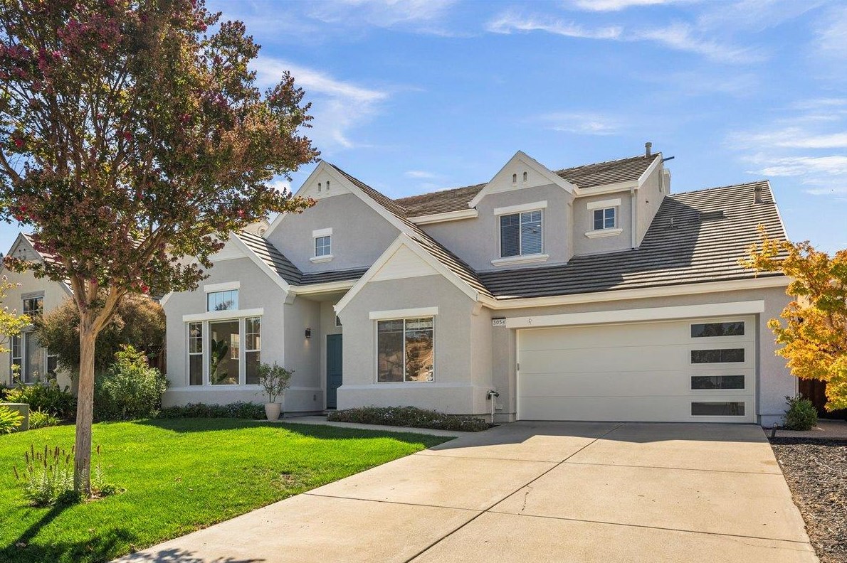3054 Silverland Dr, San Jose, CA 95135