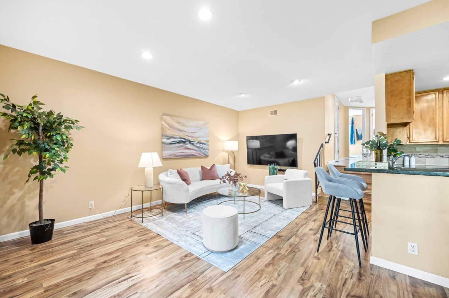 266 Kenbrook Cir, San Jose, CA 95111