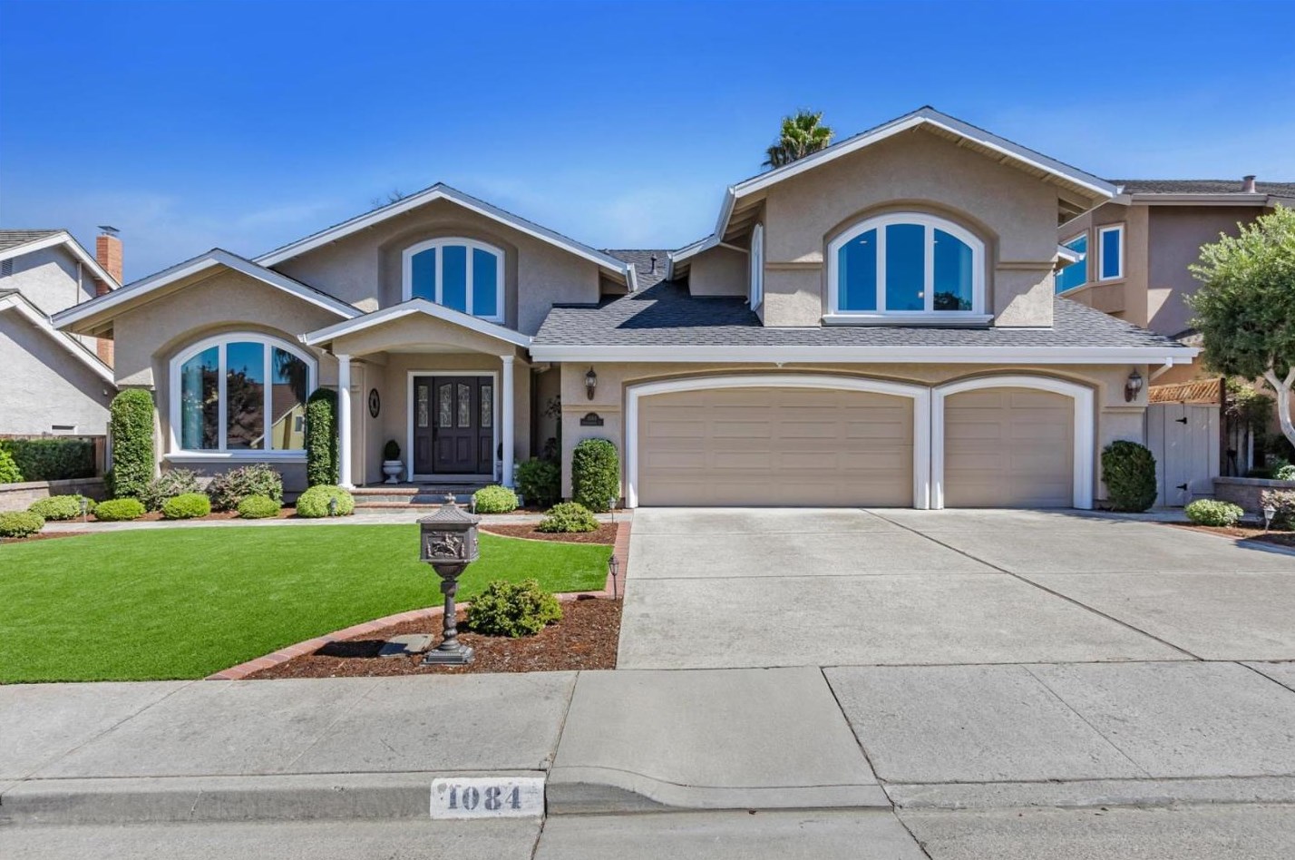 1084 Queensbridge Ct, San Jose, CA 95120