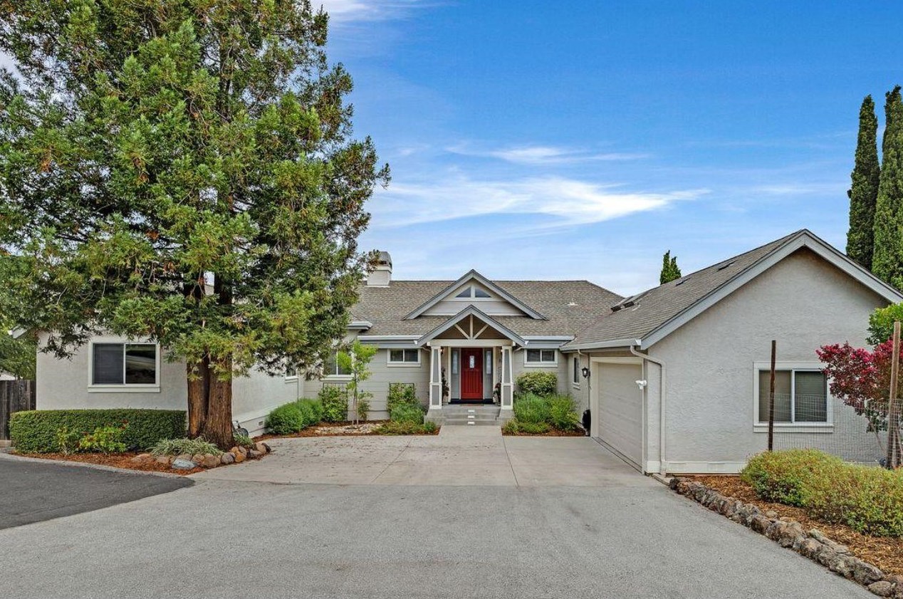 815 Bayview Way, Redwood City, CA 94062