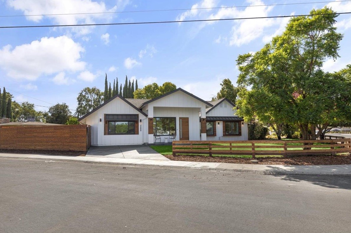 14888 Cole Dr, San Jose, CA 95124
