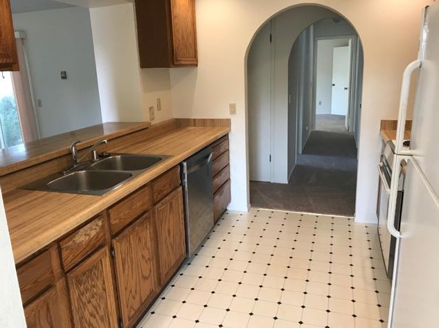 1728 Escalona Dr, Santa Cruz, CA 95060-3102